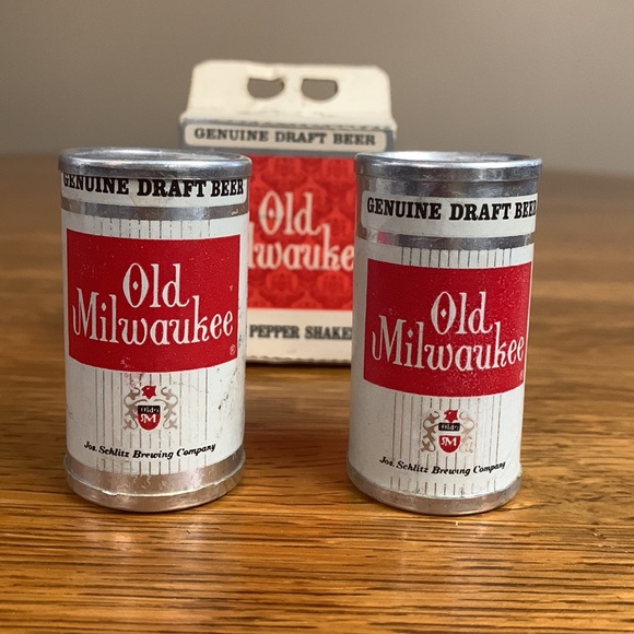 Other Vintage Old Milwaukee Salt Pepper Shakers In Original Packaging